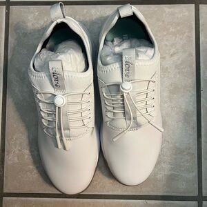 Clove Women's White Athletic Shoes